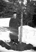 Morbror-Erik i solen
